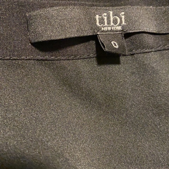 TIBI black hummingbird floral fall midi asymmetrical  fashion skirt 0 - Picture 3 of 9